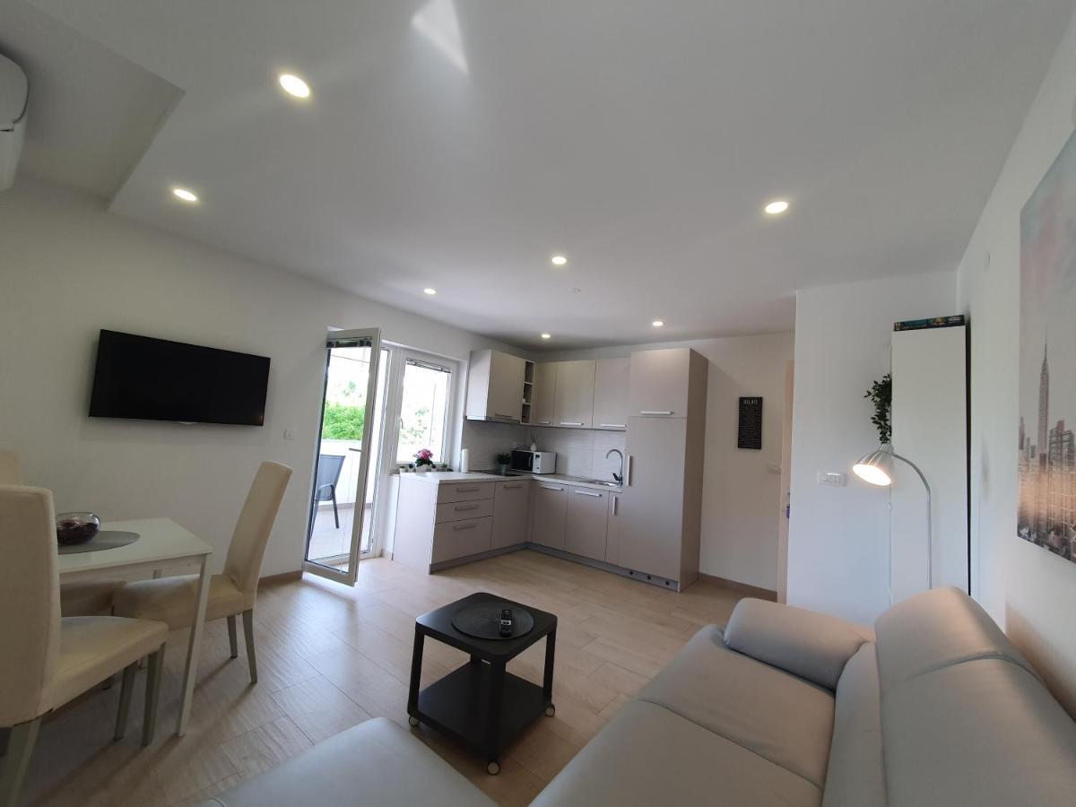 Apartmani Melanie Poreč Zewnętrze zdjęcie