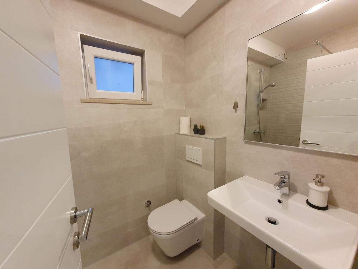 Apartmani Melanie Poreč Zewnętrze zdjęcie