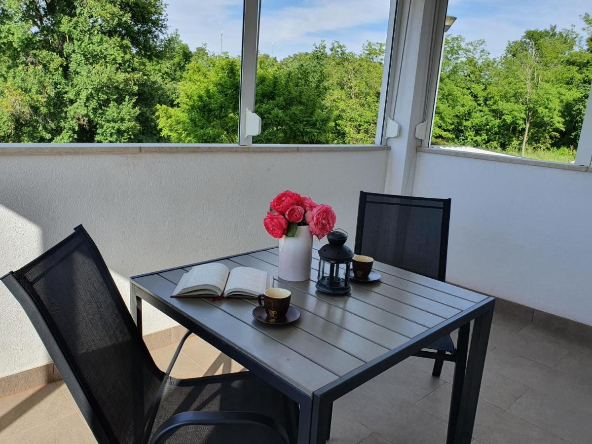 Apartmani Melanie Poreč Zewnętrze zdjęcie